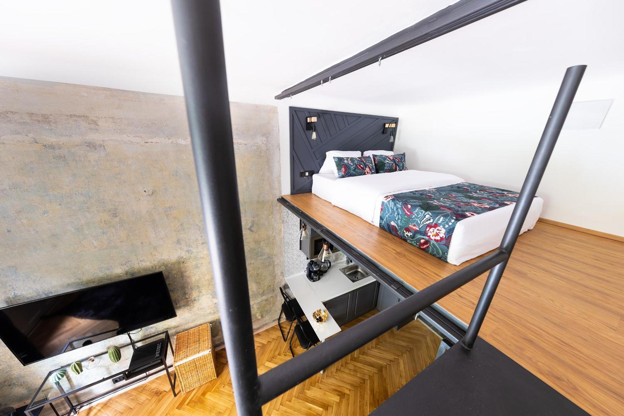 Boheme - Karlin Apartment *
